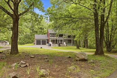 247 Hampstead St, Methuen, MA 01844 - Photo 37