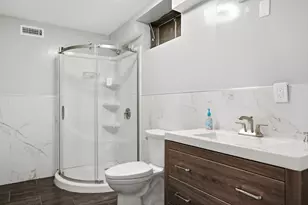 247 Hampstead St, Methuen, MA 01844 - Photo 19