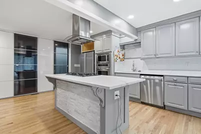 247 Hampstead St, Methuen, MA 01844 - Photo 5