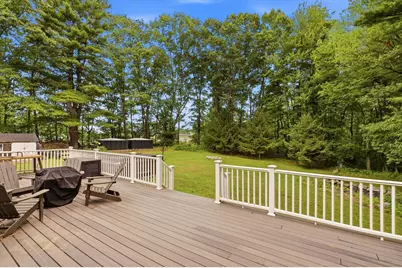 247 Hampstead St, Methuen, MA 01844 - Photo 39