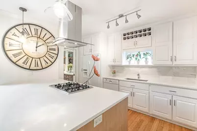 34 Everett Ave #1, Somerville, MA 02145 - Photo 3