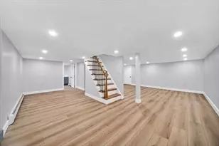 1297 Pleasant St, Weymouth, MA 02189 - Photo 21