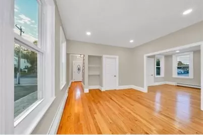 1297 Pleasant St, Weymouth, MA 02189 - Photo 9