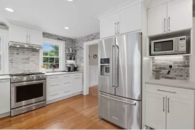 66 Damon Rd, Medford, MA 02155 - Photo 7