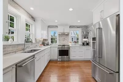 66 Damon Rd, Medford, MA 02155 - Photo 5