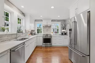 66 Damon Rd, Medford, MA 02155 - Photo 5