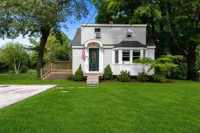 16 Pleasant St, Scituate, MA 02066 - Photo 1