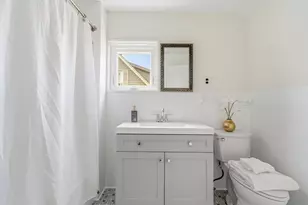 37 Bettinson, Everett, MA 02149 - Photo 27
