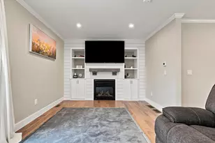274 Providence Rd, Grafton, MA 01560 - Photo 9