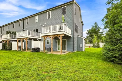 274 Providence Rd #8, Grafton, MA 01560 - Photo 5