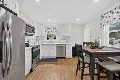 193 Pond St, Randolph, MA 02368 - Photo 5
