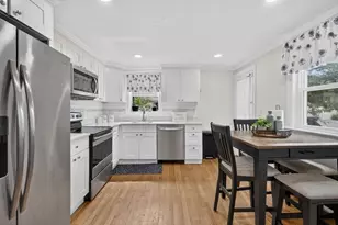 193 Pond St, Randolph, MA 02368 - Photo 5