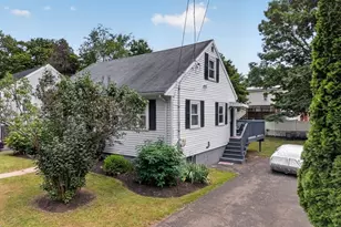 193 Pond St, Randolph, MA 02368 - Photo 13