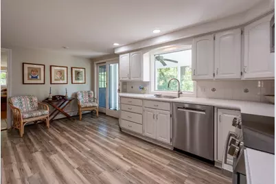 494 Asbury St, Hamilton, MA 01936 - Photo 13