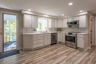 494 Asbury St, Hamilton, MA 01936 - Photo 11