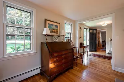 494 Asbury St, Hamilton, MA 01936 - Photo 9