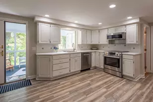 494 Asbury St, Hamilton, MA 01936 - Photo 11