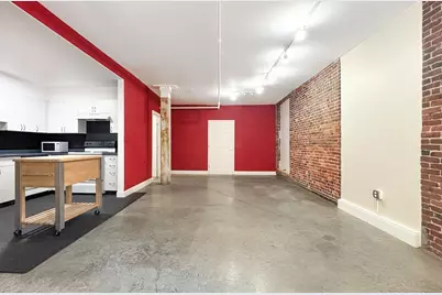 172 Middle St #303, Lowell, MA 01852 - Photo 11