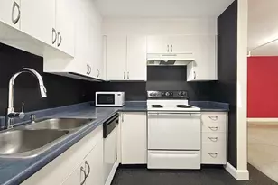 172 Middle St, Lowell, MA 01852 - Photo 9