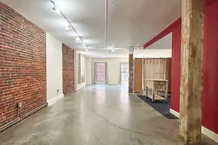 172 Middle St, Lowell, MA 01852 - Photo 13