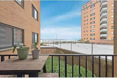 295 Lynn Shore Dr #104, Lynn, MA 01902 - Photo 5