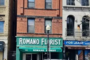 206 Hanover St, Boston, MA 02113 - Photo 9