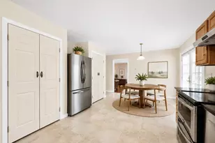 22 Winter St, Holbrook, MA 02343 - Photo 9