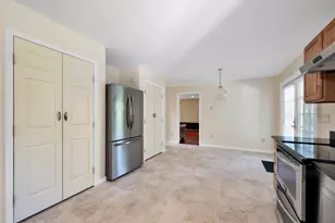 22 Winter St, Holbrook, MA 02343 - Photo 7