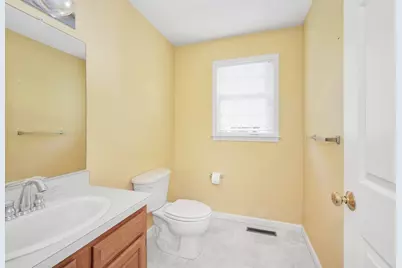 22 Winter St, Holbrook, MA 02343 - Photo 17
