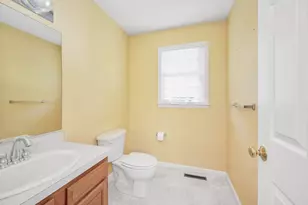 22 Winter St, Holbrook, MA 02343 - Photo 17