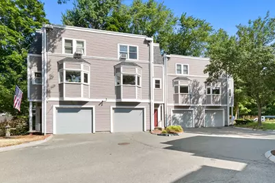 117 High St #12A, Ipswich, MA 01938 - Photo 1