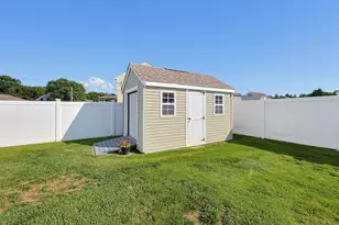 10 Bryan Dr, Taunton, MA 02780 - Photo 27