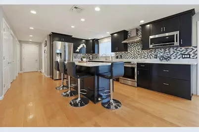 10 Bryan Dr, Taunton, MA 02780 - Photo 5