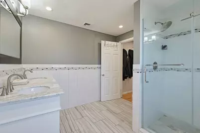 10 Bryan Dr, Taunton, MA 02780 - Photo 15