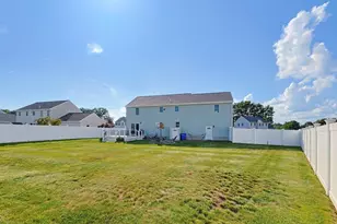 10 Bryan Dr, Taunton, MA 02780 - Photo 29