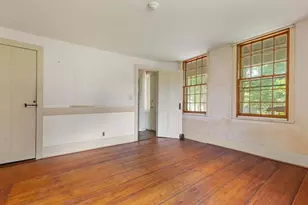 10 Poquanticut Ave, Easton, MA 02334 - Photo 13