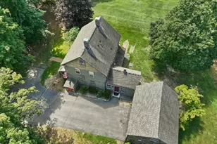 10 Poquanticut Ave, Easton, MA 02334 - Photo 5