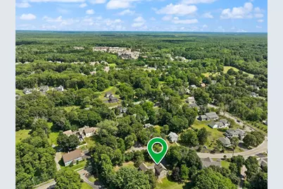 10 Poquanticut Ave, Easton, MA 02334 - Photo 41