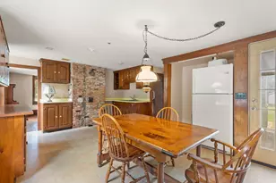 10 Poquanticut Ave, Easton, MA 02334 - Photo 35