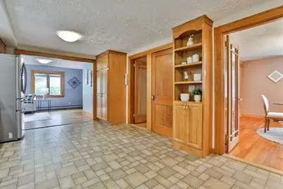 21 Preston St, Wakefield, MA 01880 - Photo 11