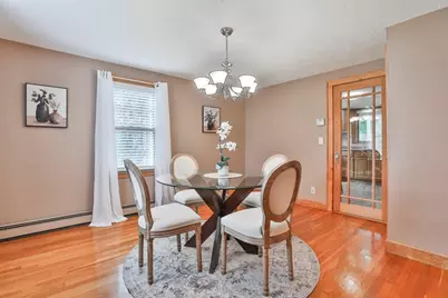 21 Preston St, Wakefield, MA 01880 - Photo 5