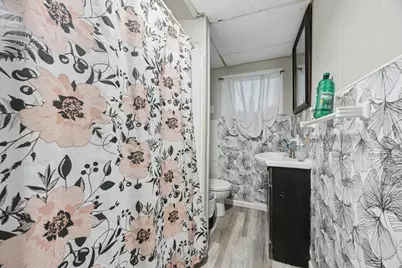 19 Englewood Avenue, Worcester, MA 01603 - Photo 25