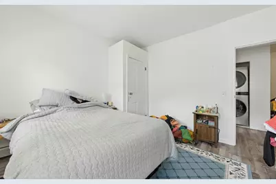 19 Englewood Avenue, Worcester, MA 01603 - Photo 13
