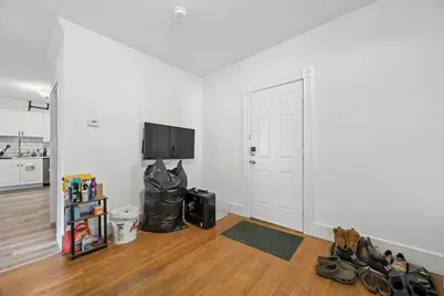 19 Englewood Avenue, Worcester, MA 01603 - Photo 5