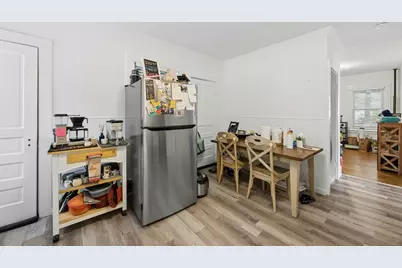 19 Englewood Avenue, Worcester, MA 01603 - Photo 11