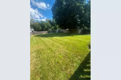 3325-L N Main St, Fall River, MA 02720 - Photo 5