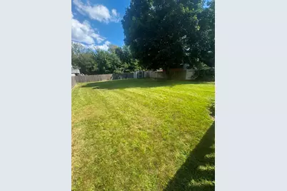 3325-L N Main St, Fall River, MA 02720 - Photo 5