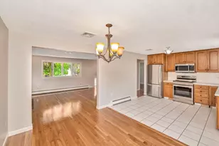 11 Coweeset Dr, Brockton, MA 02301 - Photo 11