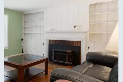 34 Heather St, Beverly, MA 01915 - Photo 9