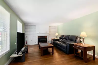 34 Heather St, Beverly, MA 01915 - Photo 7